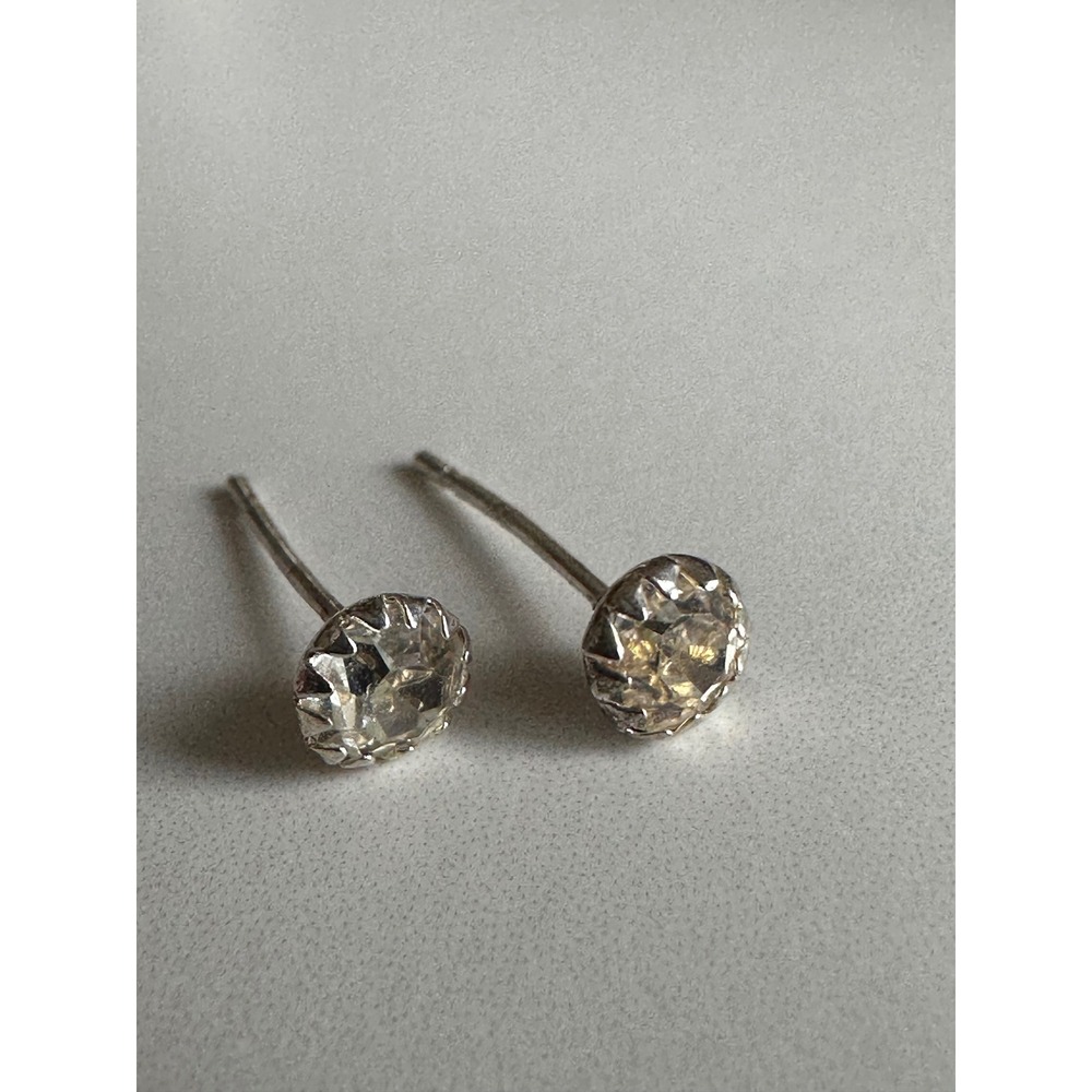 Vintage Sterling Silver Round Clear Stone Stud Earrings Minimalist Solitaire